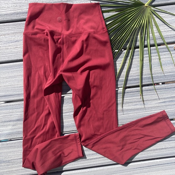 BORN PRIMITIVE x Barbella - Cabernet High Waist Synergy Full Length Leggings - M - Picture 9 of 13